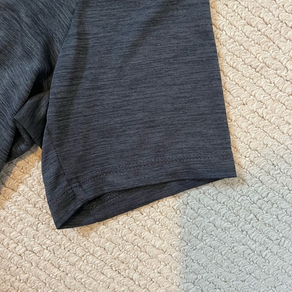 Nike Grey short sleeve shirt - Picture 4 of 7